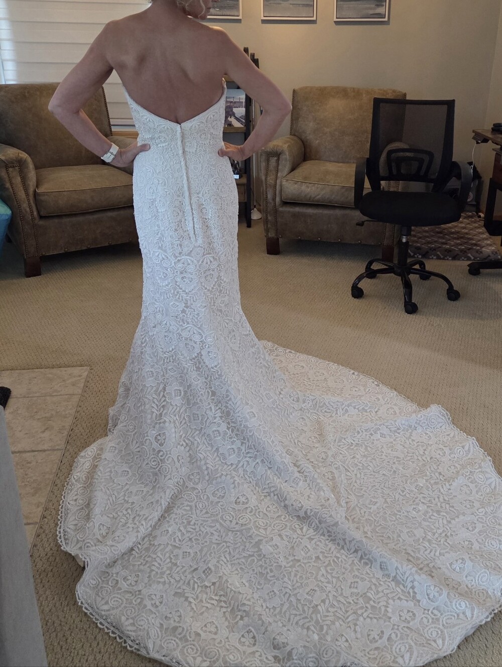 Size 4 ivory on cream crochet lace strapless fitted trumpet bridal gown Mori Lee - Picture 4 of 10